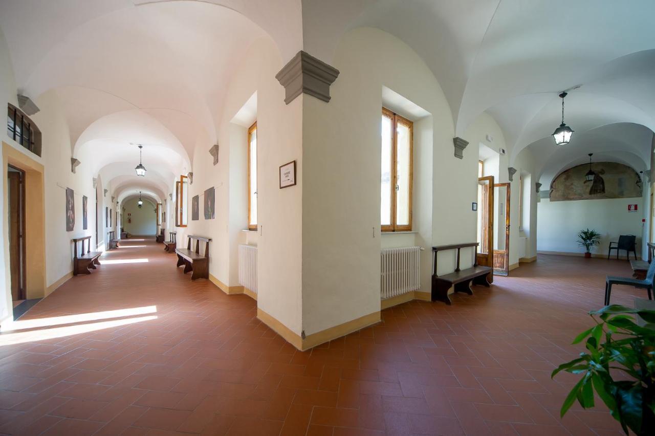 Chiostro Delle Monache Hostel โวลแตร์รา ภายนอก รูปภาพ